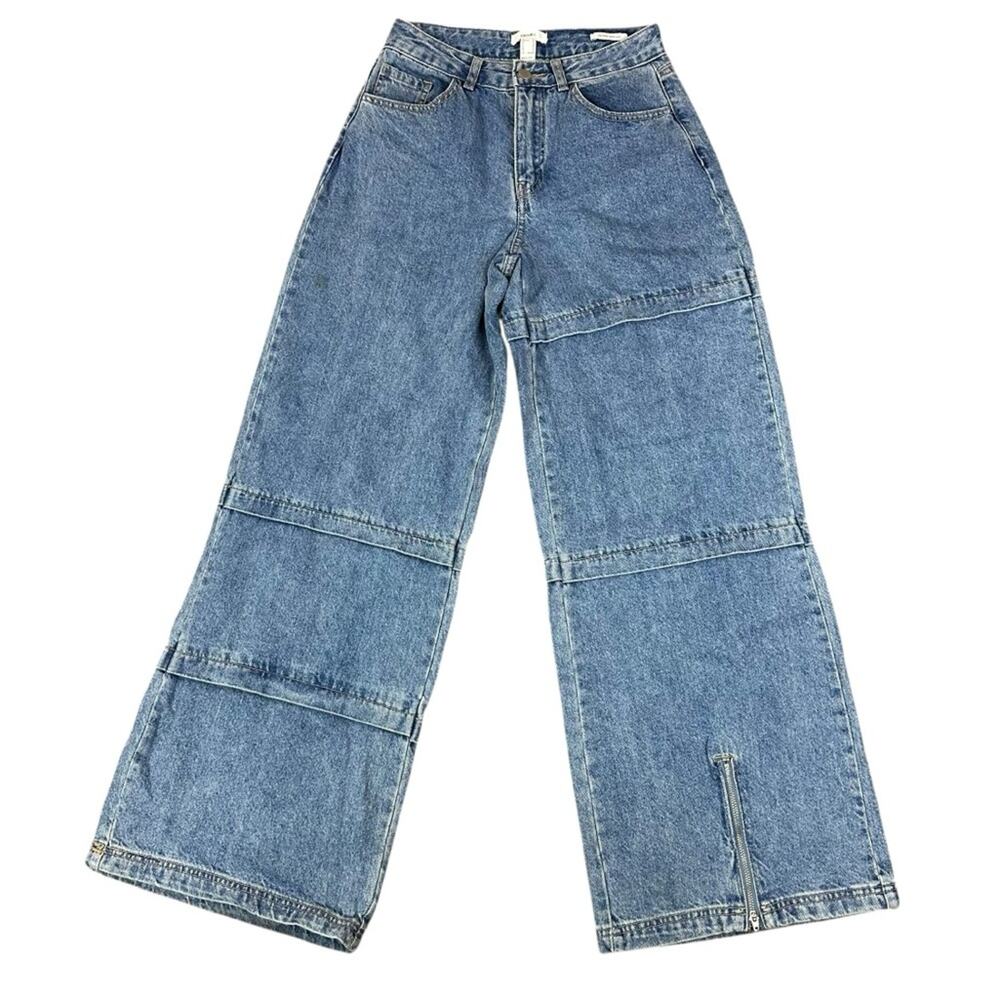 Forever 21 Mid Rise Wide-Leg Blue Jeans Size 24